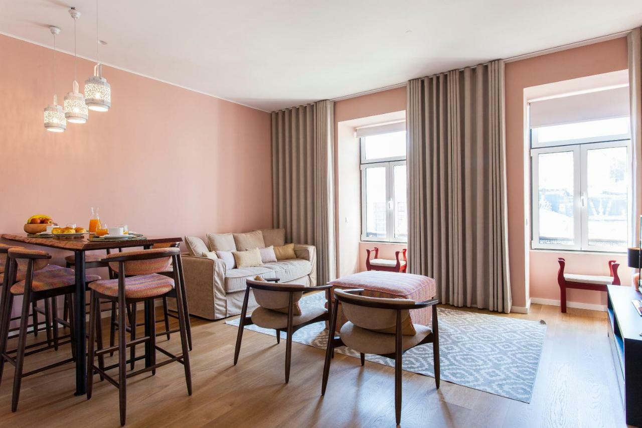 Joivy Sublime 2Br Apt On Restauradores Square Nearby Rossio Station Lejlighed Lisboa Eksteriør billede