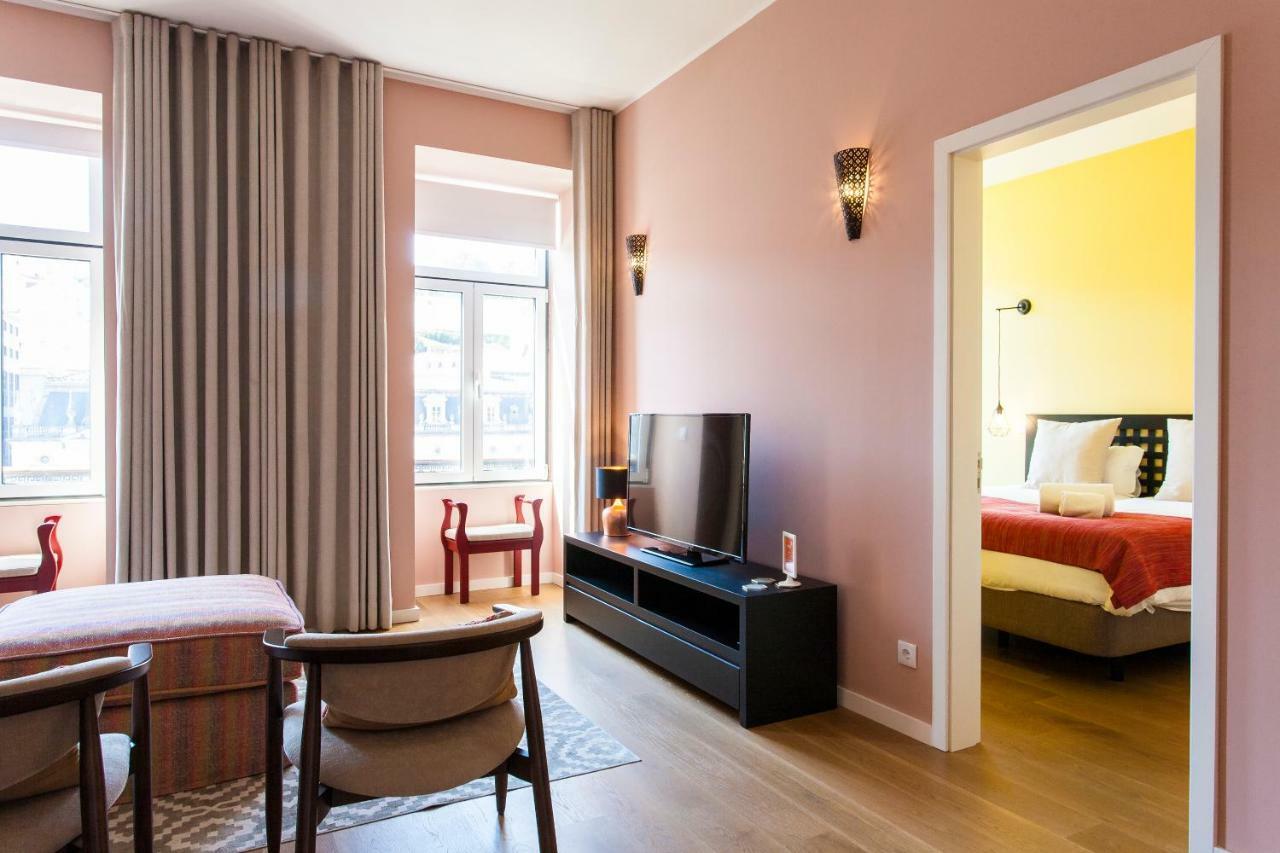 Joivy Sublime 2Br Apt On Restauradores Square Nearby Rossio Station Lejlighed Lisboa Eksteriør billede